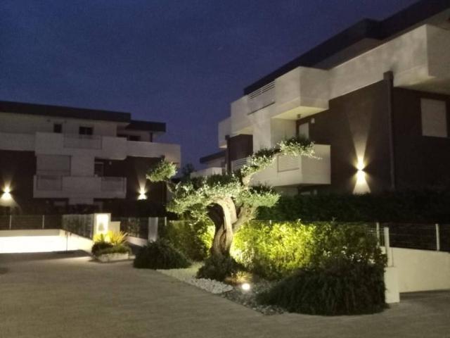 Appartamento in affitto a Altichiero, Padova