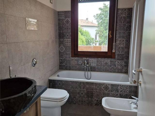 Appartamento in affitto a Montà, Padova