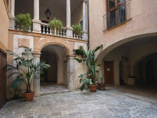 Appartamento in affitto a I Circoscrizione, Palermo