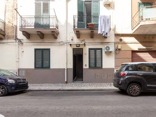 Appartamento in affitto a V Circoscrizione, Palermo