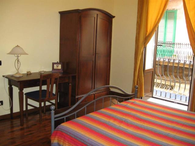 Appartamento in affitto a I Circoscrizione, Palermo