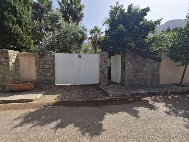 Appartamento in affitto a Zen, Palermo