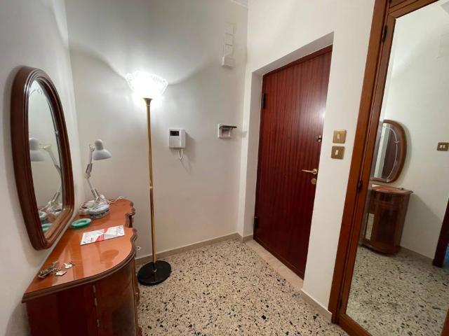 Appartamento in affitto a V Circoscrizione, Palermo