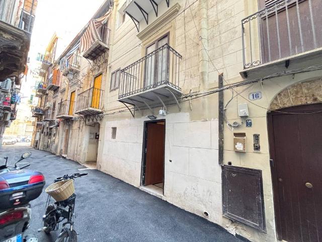 Appartamento in affitto a I Circoscrizione, Palermo