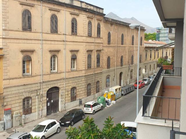 Appartamento in affitto a V Circoscrizione, Palermo