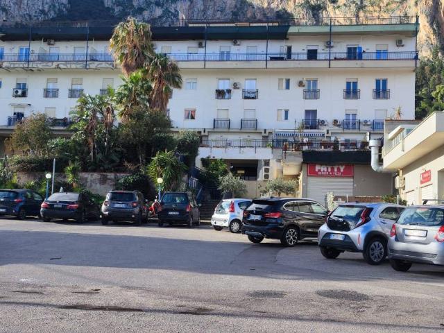 Appartamento in affitto a VII Circoscrizione, Palermo