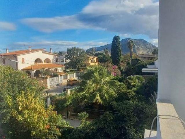 Appartamento in affitto a Mondello, Palermo