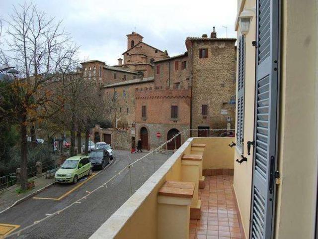 Appartamento in affitto a Panicale, Umbria