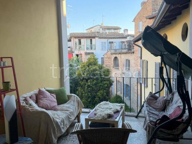 Appartamento in affitto a Posta, Lazio