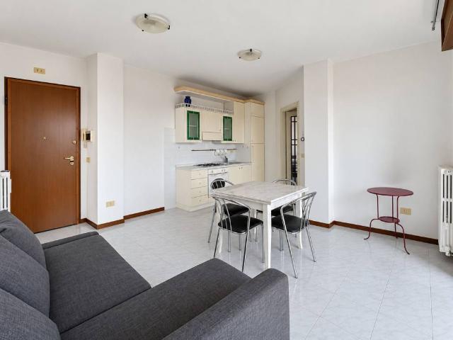 Appartamento in affitto a Cortile San Martino, Parma