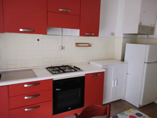 Appartamento in affitto a Valera, Parma