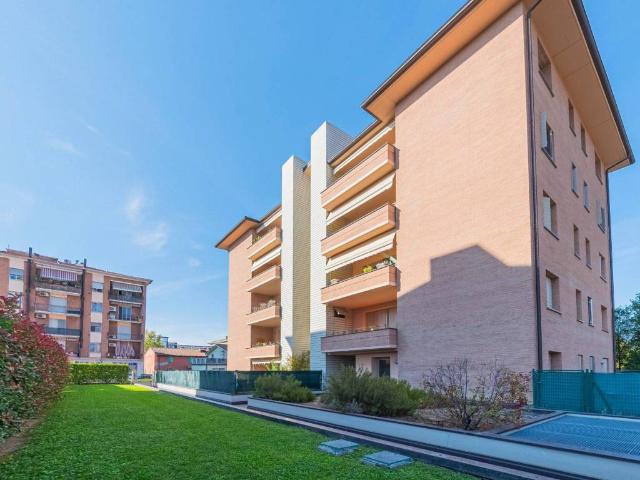 Appartamento in affitto a Crocetta, Parma