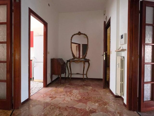Appartamento in affitto a Cittadella, Parma