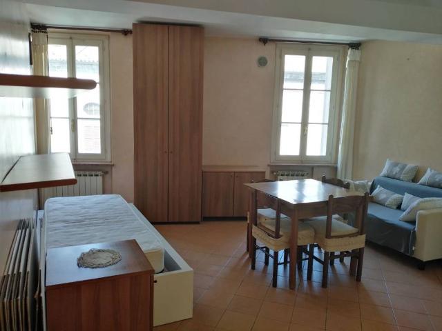 Appartamento in affitto a Parma, Oltretorrente