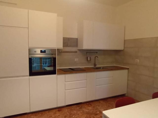 Appartamento in affitto a Molinetto, Parma