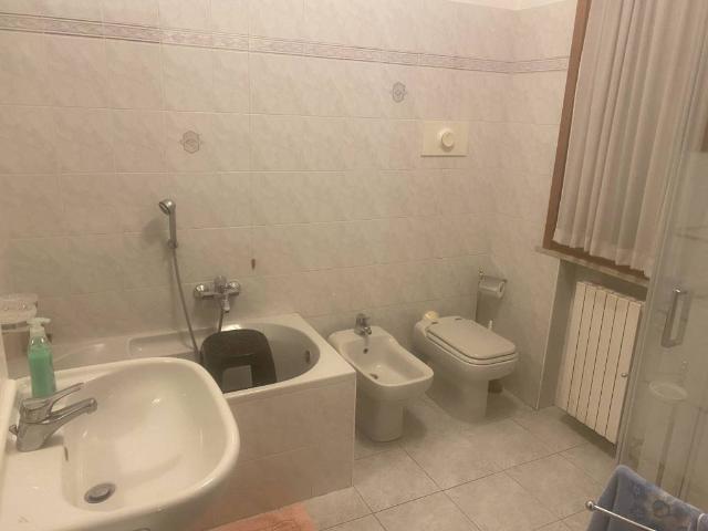 Appartamento in affitto a Valera, Sorbolo