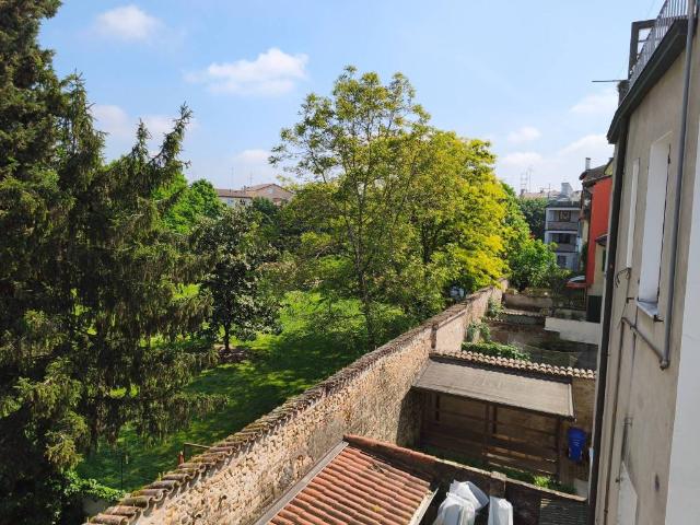 Appartamento in affitto a Parma Centro, Parma