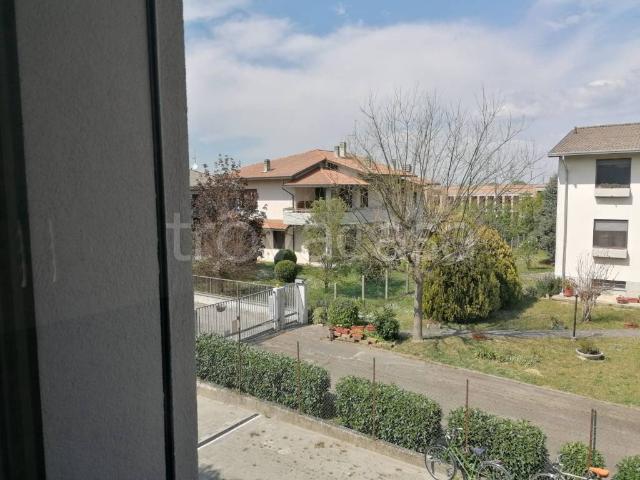 Appartamento in affitto a Mezzane Di Sotto, Veneto