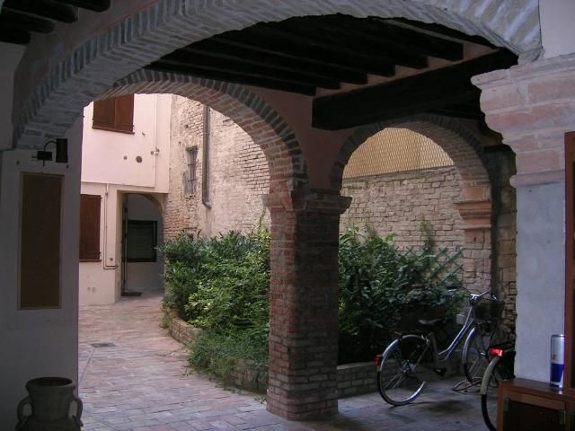 Appartamento in affitto a Parma, Oltretorrente
