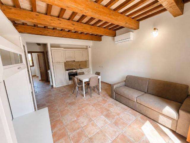 Appartamento in affitto a Passignano Sul Trasimeno, Umbria