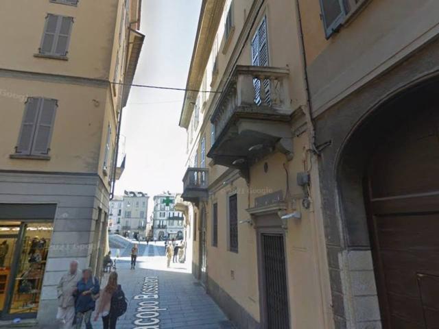 Appartamento in affitto a Borgo Ticino, Pavia