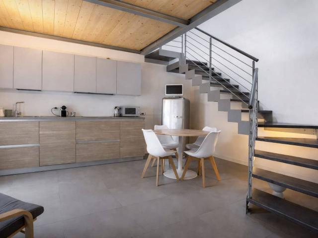 Appartamento in affitto a Ponte di Pietra, Pavia