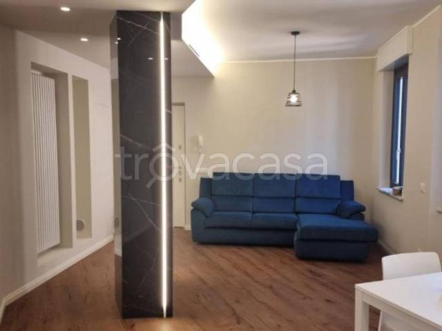 Appartamento in affitto a Ticinello, Pavia