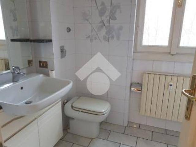 Appartamento in affitto a Ticinello, Pavia
