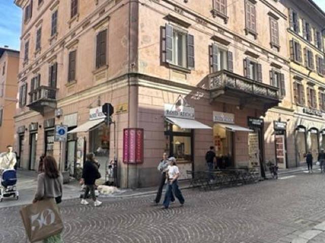 Appartamento in affitto a Borgo Ticino, Pavia