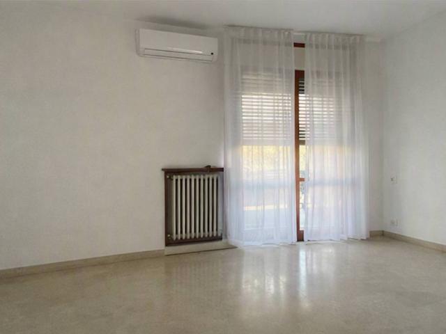 Appartamento in affitto a Ticinello, Pavia