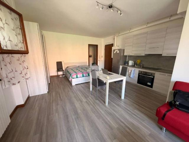 Appartamento in affitto a Ticinello, Pavia