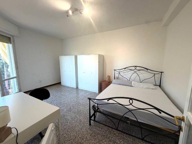 Appartamento in affitto a Vallone, Pavia