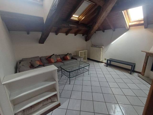 Appartamento in affitto a Borgo Ticino, Pavia
