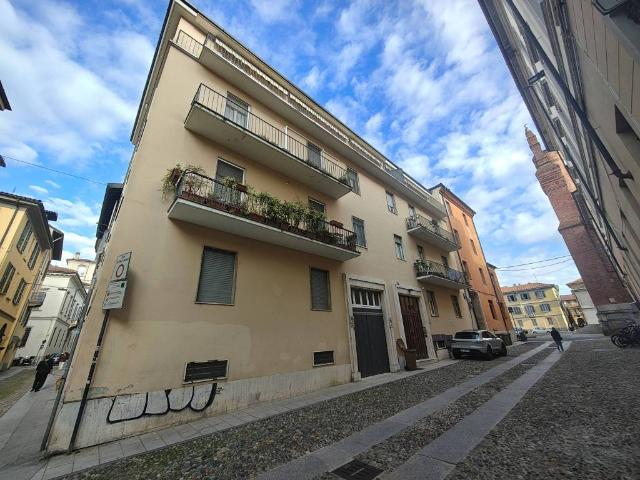 Appartamento in affitto a Borgo Ticino, Pavia
