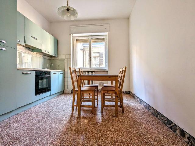 Appartamento in affitto a Pavia, Lombardia