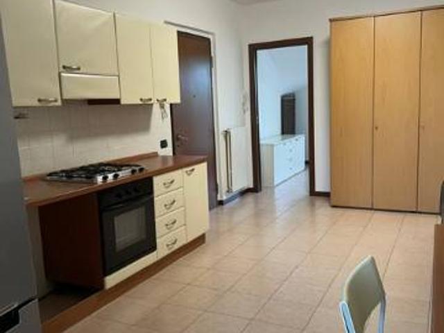 Appartamento in affitto a Pavia, Lombardia