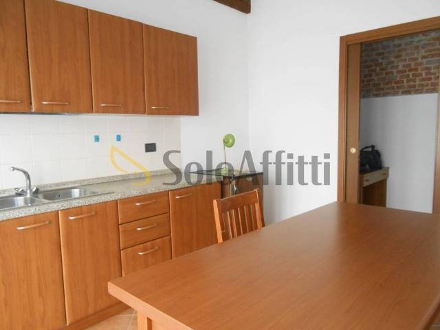 Appartamento in affitto a Ticinello, Pavia