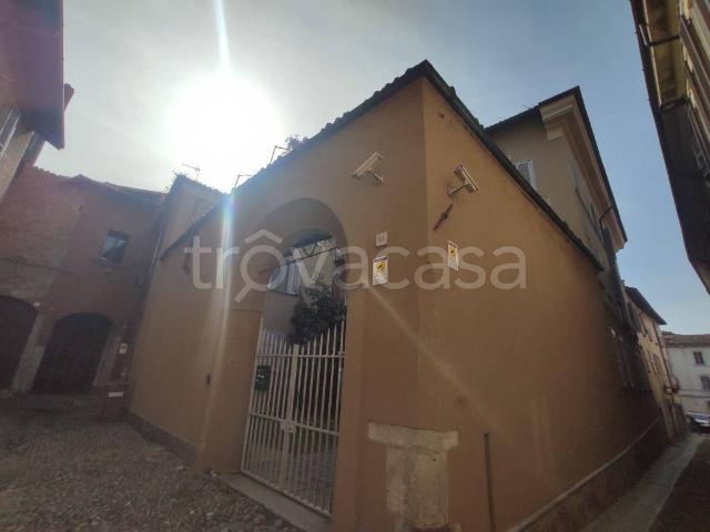 Appartamento in affitto a Borgo Ticino, Pavia