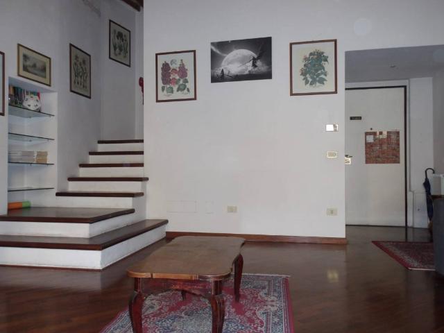 Appartamento in affitto a Sant'Erminio, Cenerente