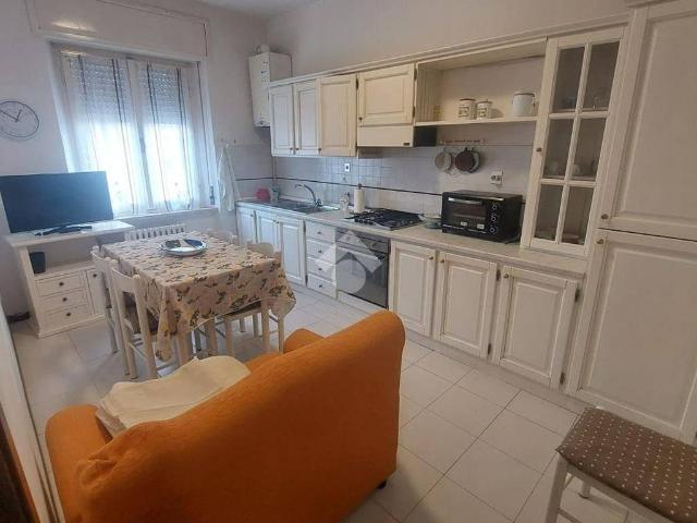 Appartamento in affitto a Sant'Erminio, Cenerente