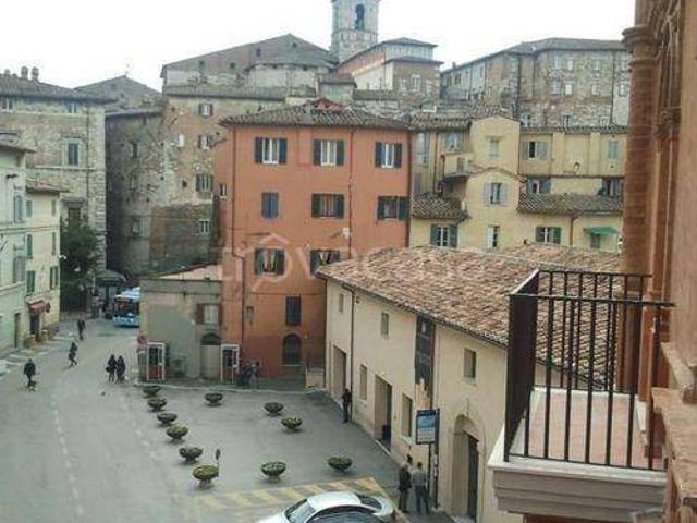 Appartamento in affitto a Sant'Erminio, Cenerente