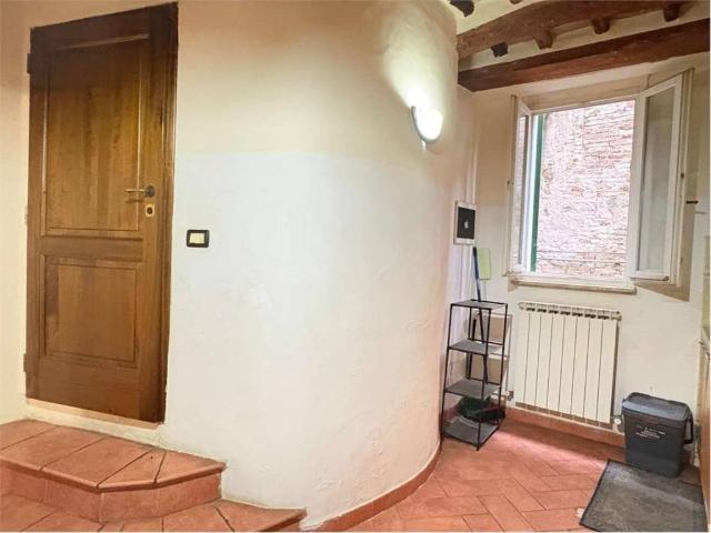 Appartamento in affitto a Sant'Erminio, Cenerente
