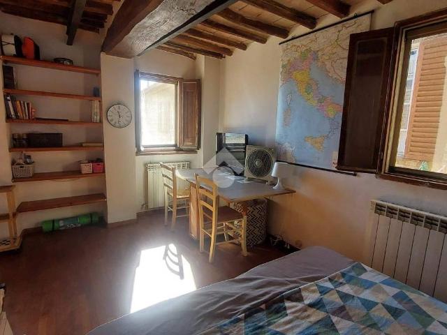 Appartamento in affitto a Sant'Erminio, Cenerente