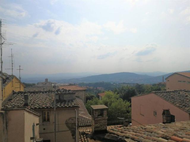 Appartamento in affitto a Sant'Erminio, Cenerente