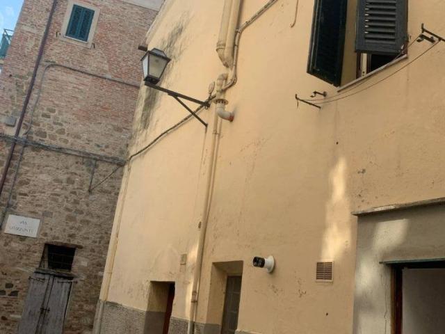 Appartamento in affitto a Sant'Erminio, Cenerente