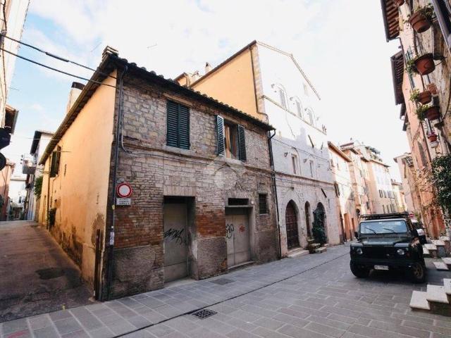 Appartamento in affitto a Sant'Erminio, Cenerente