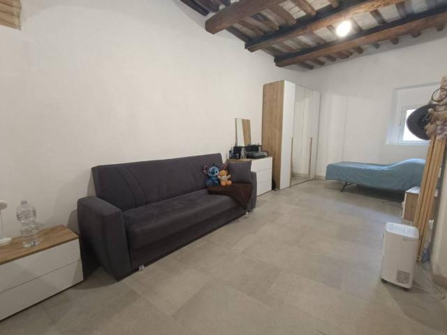 Appartamento in affitto a Sant'Erminio, Cenerente