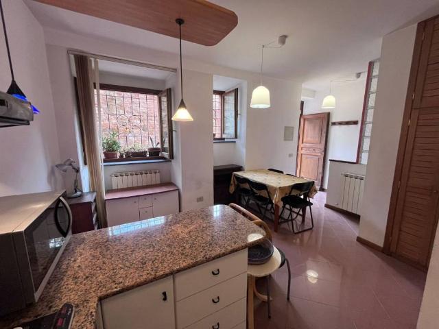 Appartamento in affitto a Sant'Erminio, Cenerente