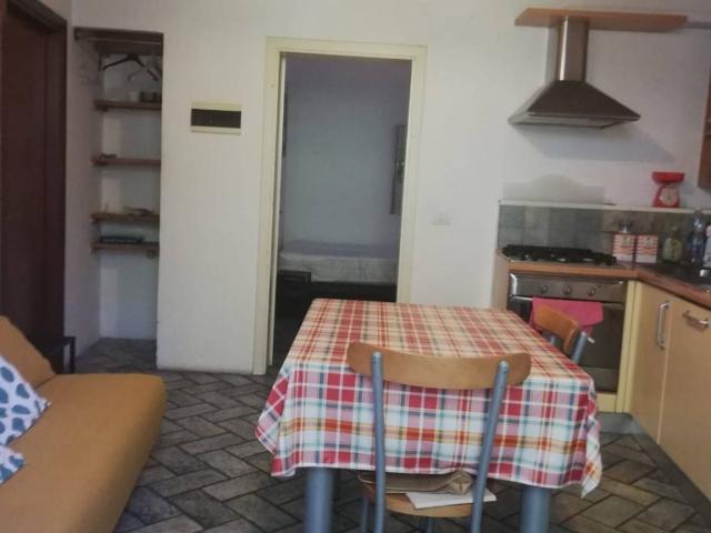 Appartamento in affitto a Sant'Erminio, Cenerente