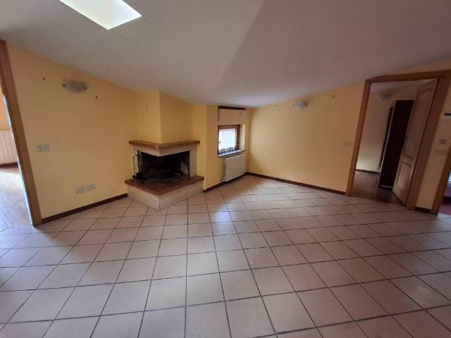 Appartamento in affitto a Cenerente, Umbria